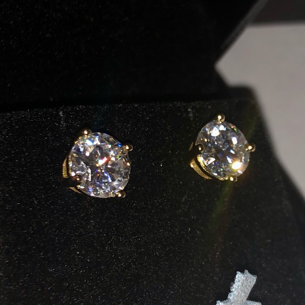 2CTTW GRA CERTIFIED Moissanite Diamond earrings, gift 100% passes diamond tester - Picture 8 of 10